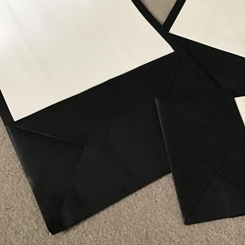 Authentic Gucci carrier bags x 3 - Picture 7 of 8